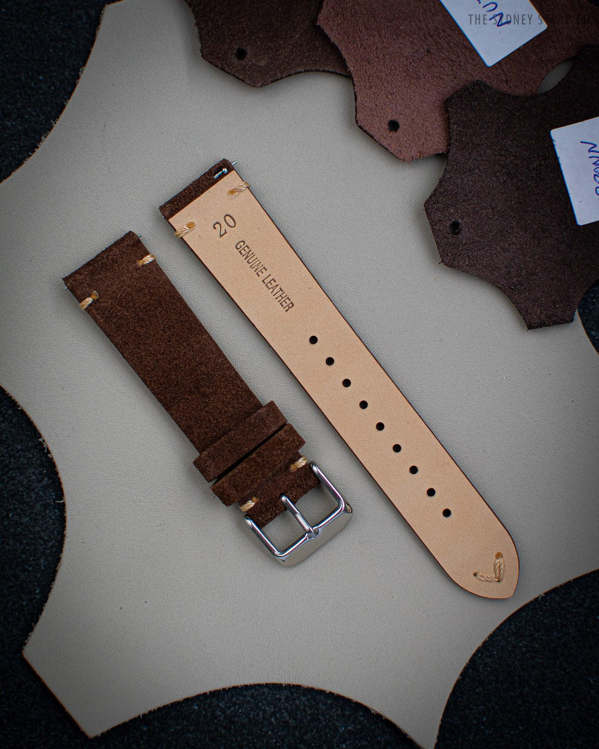 SIDE-STITCH SUEDE - DARK BROWN