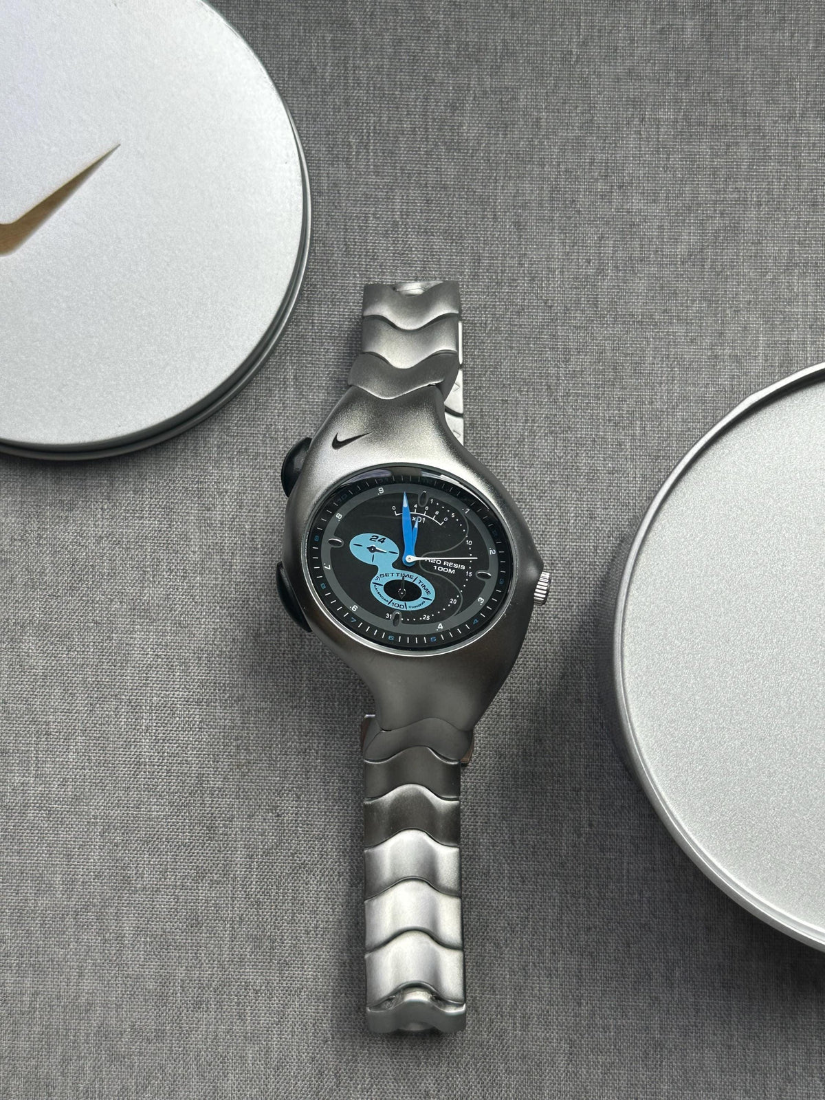 Nike Triax Chronograph Watch Matte Silver with Black Blue Dial – Vintage Grey Stainless Steel Sports Watch, Rare Collectible Timepiece
